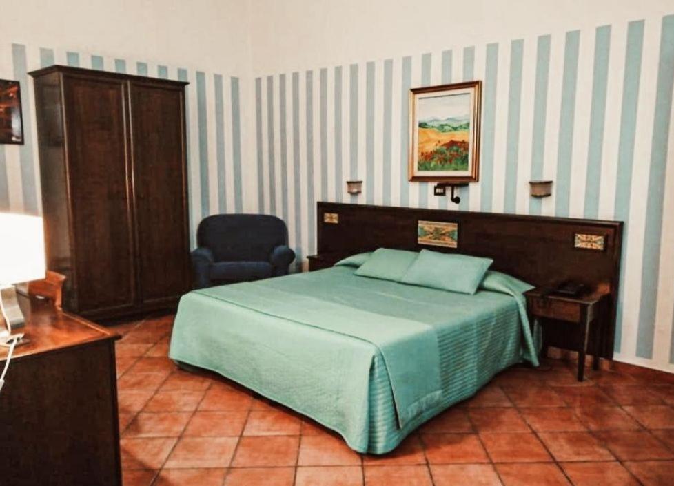 Hotel Plaza Caltanissetta Luaran gambar