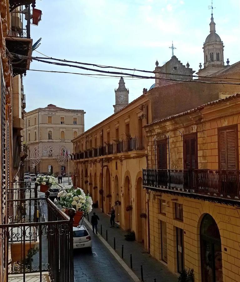 Hotel Plaza Caltanissetta Luaran gambar