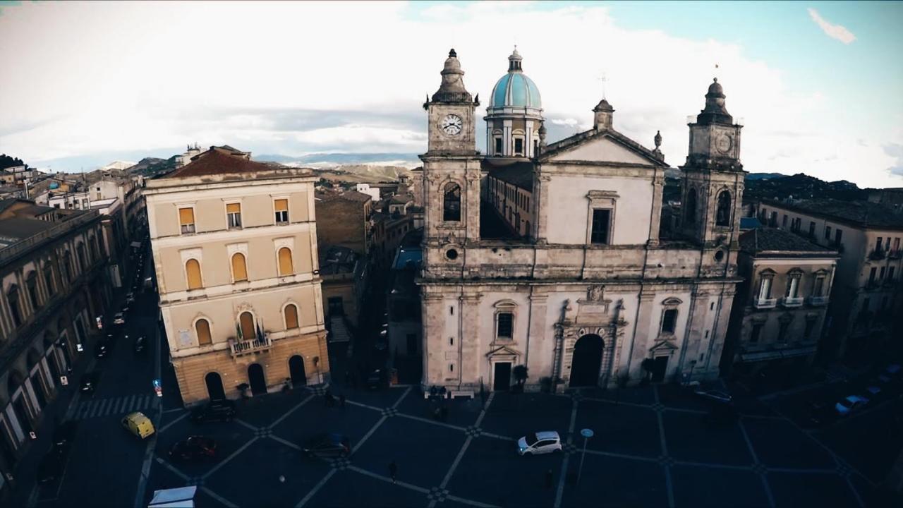 Hotel Plaza Caltanissetta Luaran gambar